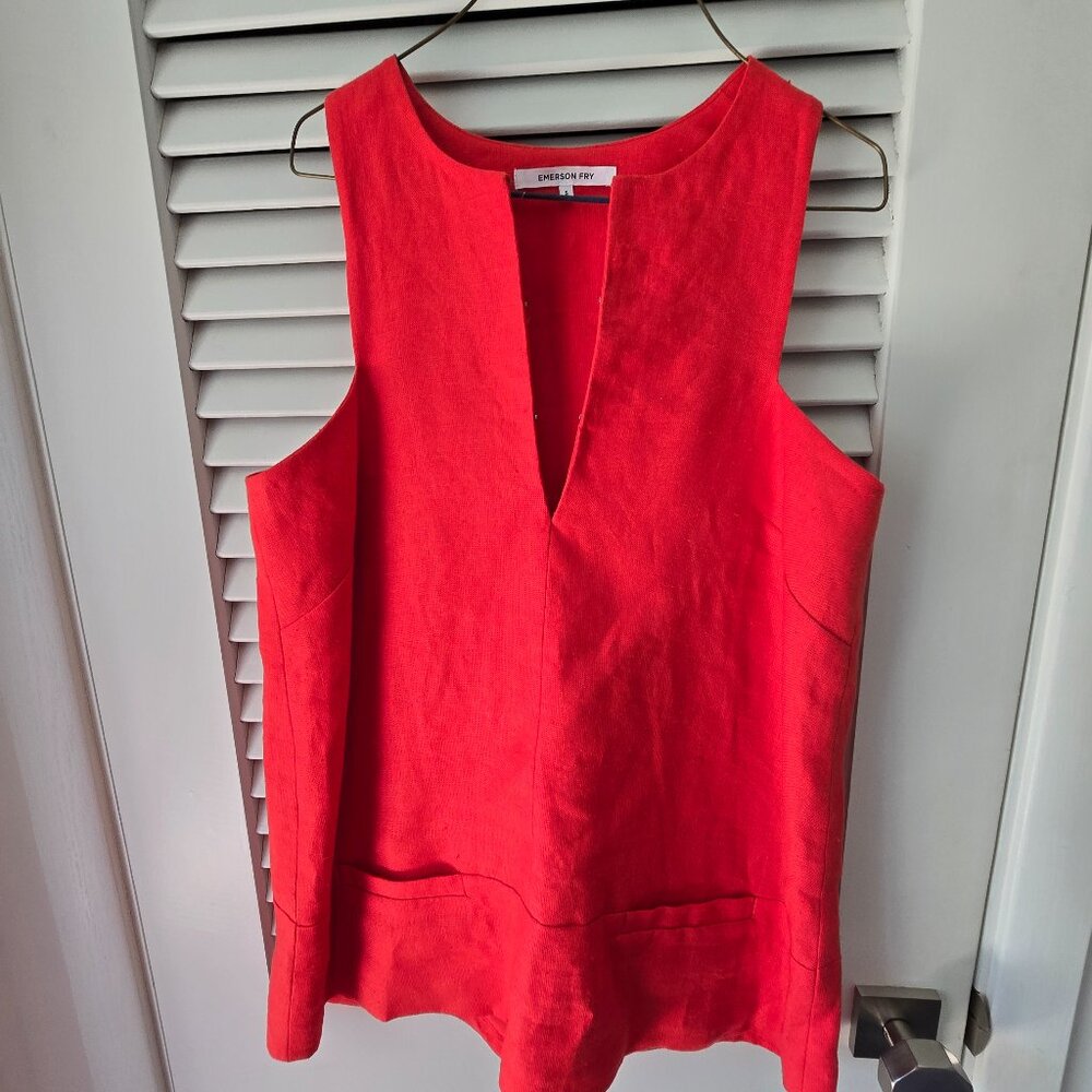 Linen red top